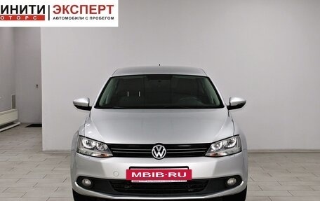 Volkswagen Jetta VI, 2013 год, 899 900 рублей, 2 фотография