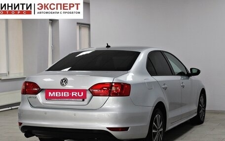 Volkswagen Jetta VI, 2013 год, 899 900 рублей, 4 фотография