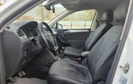 Volkswagen Tiguan II, 2020 год, 2 200 000 рублей, 16 фотография