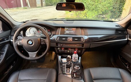 BMW 5 серия, 2014 год, 1 290 000 рублей, 9 фотография