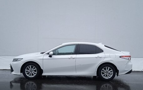 Toyota Camry, 2019 год, 1 650 000 рублей, 5 фотография