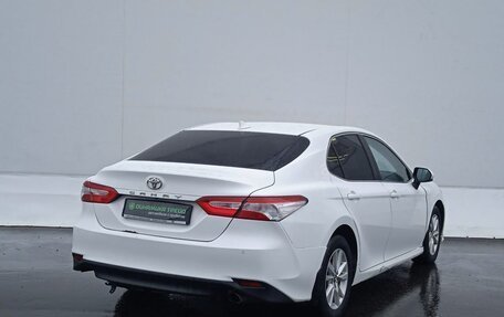 Toyota Camry, 2019 год, 1 650 000 рублей, 8 фотография