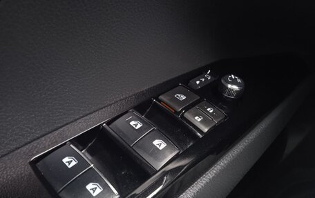 Toyota Camry, 2019 год, 1 650 000 рублей, 10 фотография