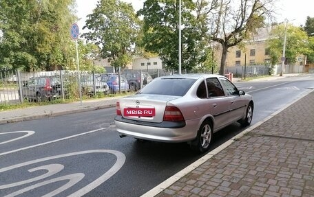 Opel Vectra B рестайлинг, 1997 год, 200 000 рублей, 7 фотография