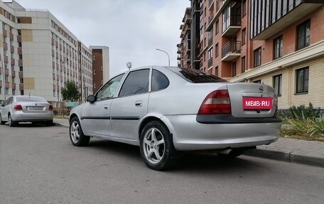 Opel Vectra B рестайлинг, 1997 год, 200 000 рублей, 12 фотография