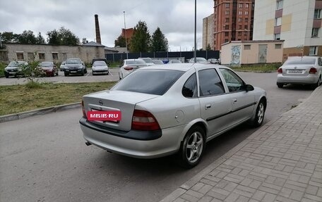 Opel Vectra B рестайлинг, 1997 год, 200 000 рублей, 9 фотография