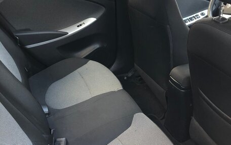 Hyundai Solaris II рестайлинг, 2014 год, 730 000 рублей, 6 фотография