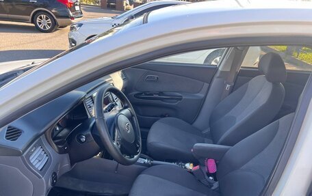 KIA Rio II, 2011 год, 700 000 рублей, 12 фотография