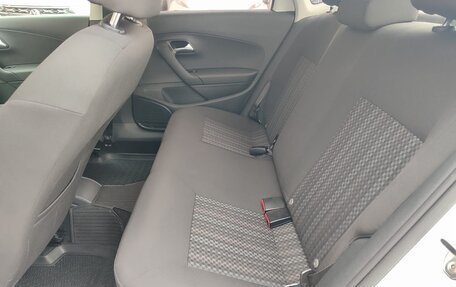 Volkswagen Polo VI (EU Market), 2018 год, 950 000 рублей, 10 фотография