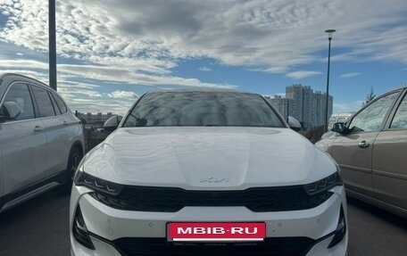 KIA K5, 2022 год, 3 200 000 рублей, 26 фотография