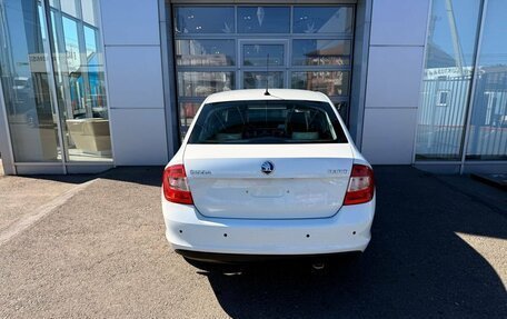 Skoda Rapid I, 2015 год, 840 000 рублей, 6 фотография