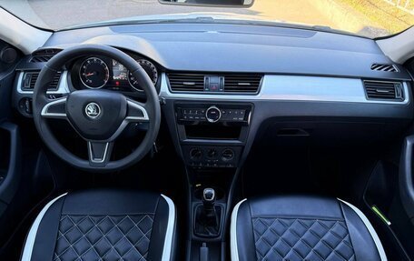 Skoda Rapid I, 2015 год, 840 000 рублей, 10 фотография