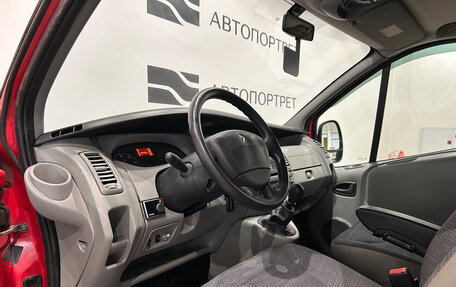 Renault Trafic, 2008 год, 949 000 рублей, 15 фотография