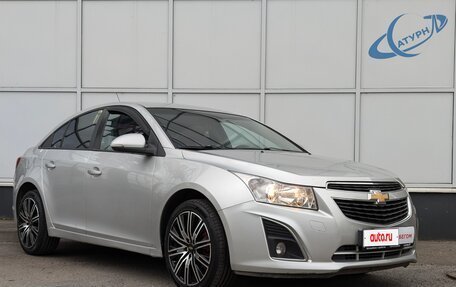 Chevrolet Cruze II, 2014 год, 750 000 рублей, 3 фотография