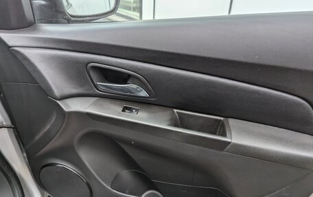 Chevrolet Cruze II, 2014 год, 750 000 рублей, 17 фотография