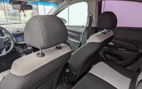 Chevrolet Cruze II, 2014 год, 750 000 рублей, 21 фотография
