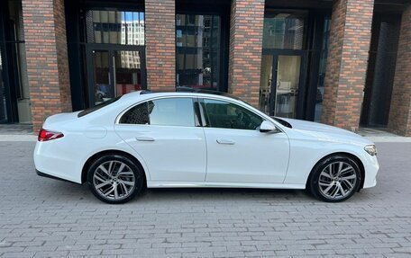 Mercedes-Benz E-Класс, 2024 год, 8 250 000 рублей, 4 фотография