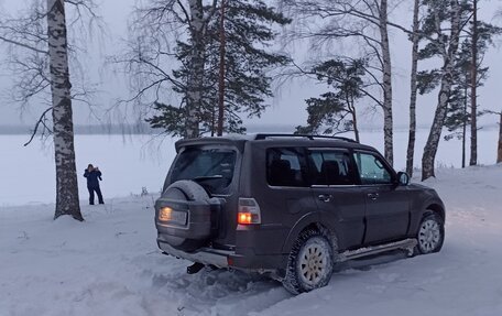 Mitsubishi Pajero IV, 2012 год, 2 100 000 рублей, 1 фотография