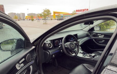 Mercedes-Benz E-Класс, 2016 год, 1 750 000 рублей, 8 фотография