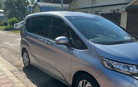 Honda Freed II, 2018 год, 1 600 000 рублей, 2 фотография