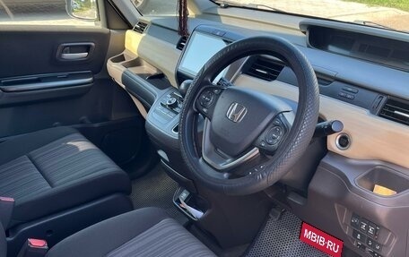 Honda Freed II, 2018 год, 1 600 000 рублей, 8 фотография