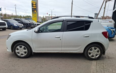 Renault Sandero II рестайлинг, 2017 год, 759 000 рублей, 2 фотография