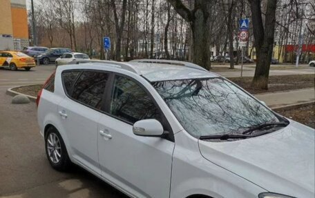 KIA cee'd I рестайлинг, 2011 год, 610 000 рублей, 3 фотография