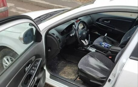 KIA cee'd I рестайлинг, 2011 год, 610 000 рублей, 11 фотография