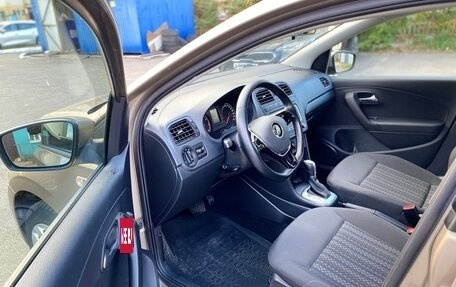 Volkswagen Polo VI (EU Market), 2017 год, 1 395 000 рублей, 8 фотография