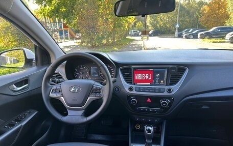 Hyundai Solaris II рестайлинг, 2018 год, 1 400 000 рублей, 14 фотография