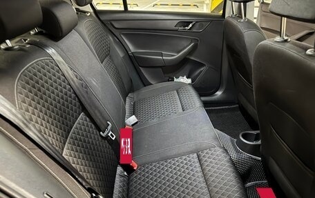 Skoda Rapid I, 2016 год, 1 050 000 рублей, 13 фотография