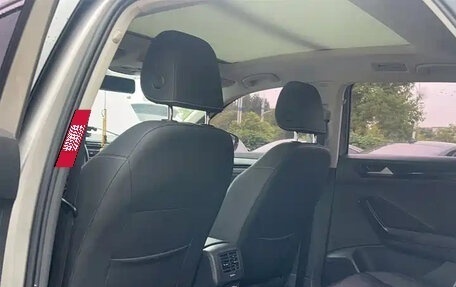 Volkswagen T-Roc I, 2022 год, 1 800 222 рублей, 15 фотография