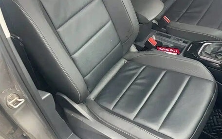 Volkswagen T-Roc I, 2022 год, 1 800 222 рублей, 14 фотография