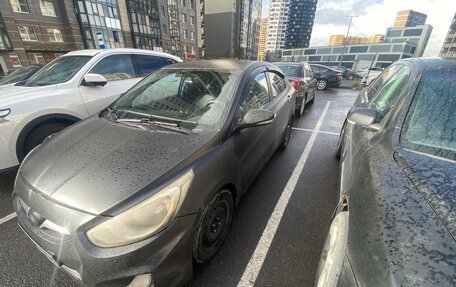 Hyundai Solaris II рестайлинг, 2012 год, 600 000 рублей, 5 фотография