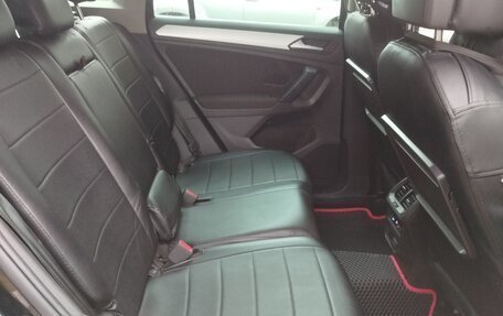 Volkswagen Tiguan II, 2018 год, 2 280 000 рублей, 8 фотография