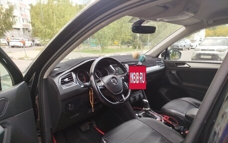 Volkswagen Tiguan II, 2018 год, 2 280 000 рублей, 4 фотография