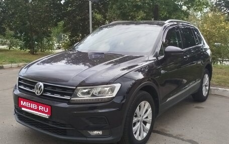 Volkswagen Tiguan II, 2018 год, 2 280 000 рублей, 10 фотография