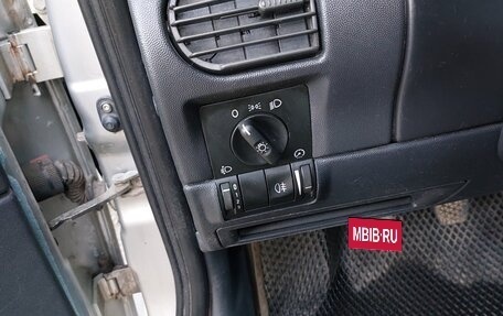 Opel Corsa C рестайлинг, 2004 год, 270 000 рублей, 30 фотография