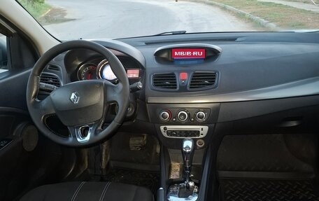 Renault Fluence I, 2013 год, 750 000 рублей, 2 фотография