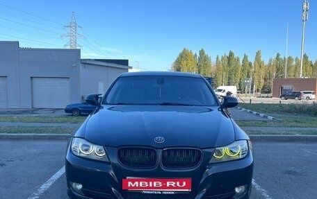 BMW 3 серия, 2010 год, 1 250 000 рублей, 10 фотография