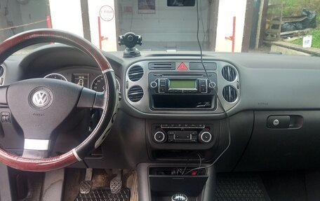 Volkswagen Tiguan I, 2010 год, 820 000 рублей, 9 фотография