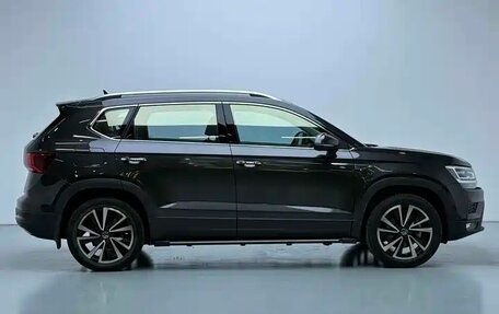 Volkswagen Tharu, 2021 год, 1 700 000 рублей, 7 фотография