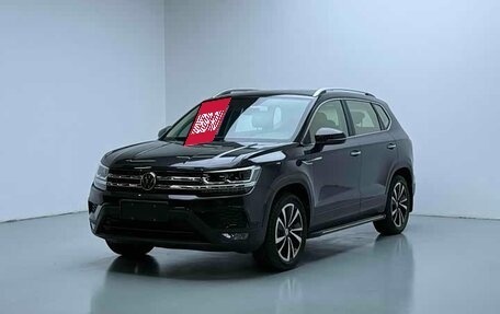 Volkswagen Tharu, 2021 год, 1 700 000 рублей, 16 фотография