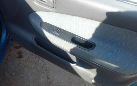 KIA Sephia I рестайлинг, 1995 год, 150 000 рублей, 6 фотография