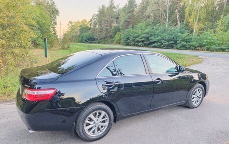 Toyota Camry, 2010 год, 997 000 рублей, 3 фотография