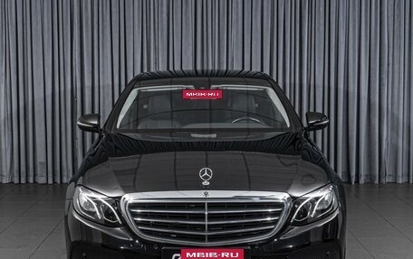 Mercedes-Benz E-Класс, 2019 год, 3 059 000 рублей, 3 фотография