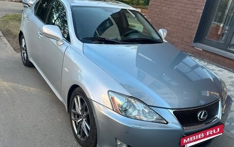 Lexus IS II рестайлинг 2, 2008 год, 650 000 рублей, 3 фотография