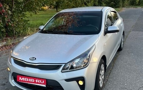 KIA Rio IV, 2017 год, 1 140 000 рублей, 6 фотография