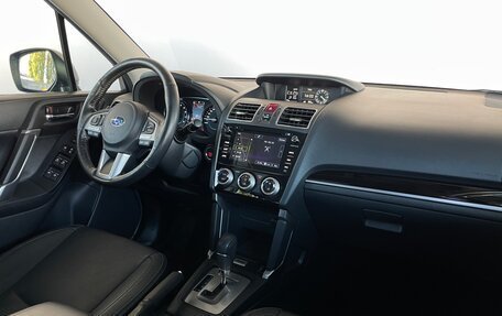 Subaru Forester, 2018 год, 1 950 000 рублей, 24 фотография