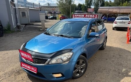 KIA cee'd I рестайлинг, 2010 год, 750 000 рублей, 1 фотография